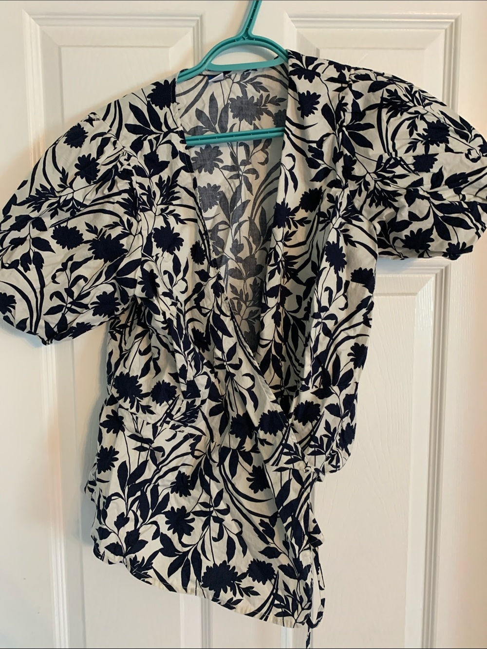 Old Navy Navy Floral Wrap Blouse